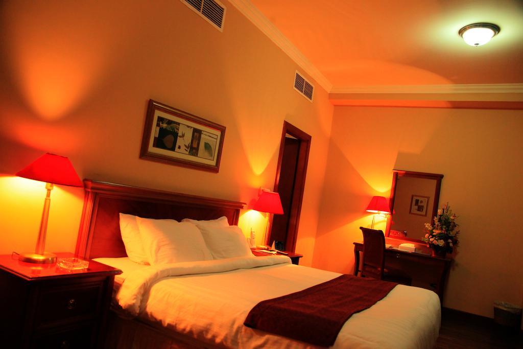 Mirador Hotel Manama Zewnętrze zdjęcie