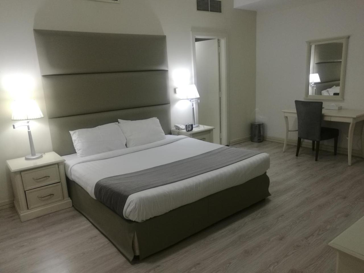 Mirador Hotel Manama Zewnętrze zdjęcie